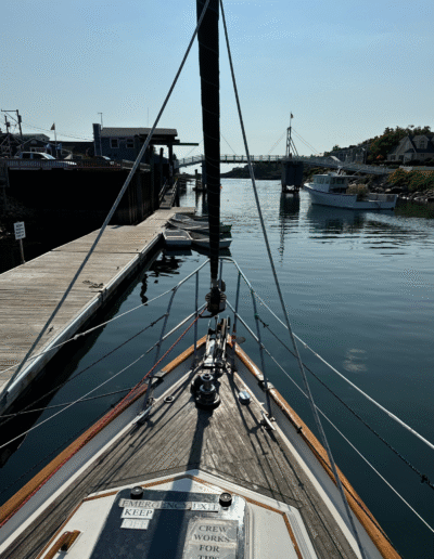 sail the gift boat at dock - tall